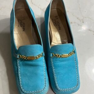 St. John sport blue loafers size 7 made in Italy